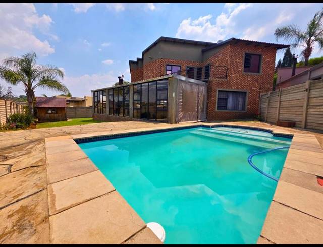 4 BEDROOM HOUSE FOR SALE IN TERENURE